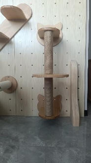 Cat Step Board in new zealand pine finger-jointed board — Dalico Pets DP-017